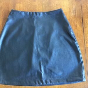 GAP Black Mini Skirt